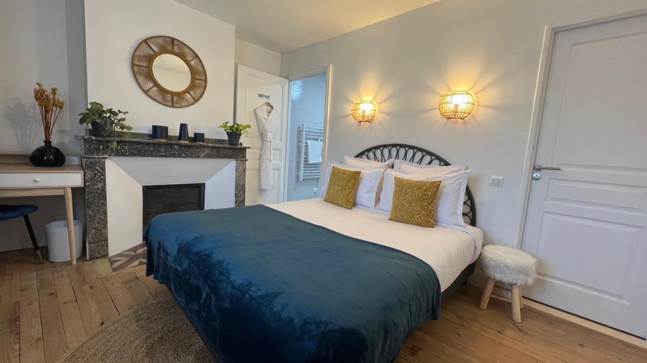 Jardin Bleu - Chambres D'Hotes Saint-Girons  Bagian luar foto