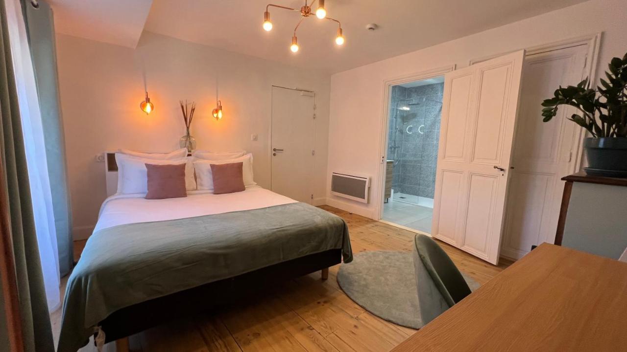 Jardin Bleu - Chambres D'Hotes Saint-Girons  Bagian luar foto